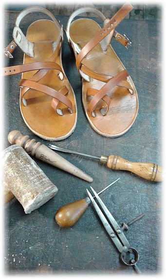 Bespoke Shoes Unlaced : New bespoke shoes and shoe making courses for 2018