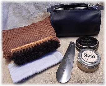 shoe care kit